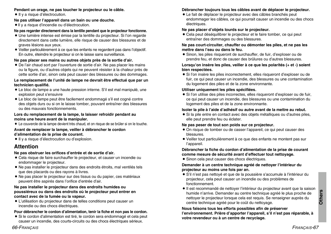 Panasonic PT-LC76U Pendant un orage, ne pas toucher le projecteur ou le câble, Utiliser uniquement les piles spécifiées 