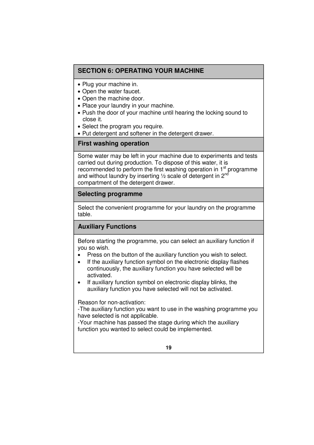 Russell Hobbs RH1247W, RH1247B Operating Your Machine, First washing operation, Selecting programme, Auxiliary Functions 