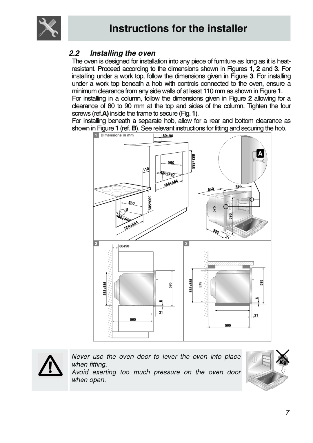 Smeg SA301W-5 manual Installing the oven 