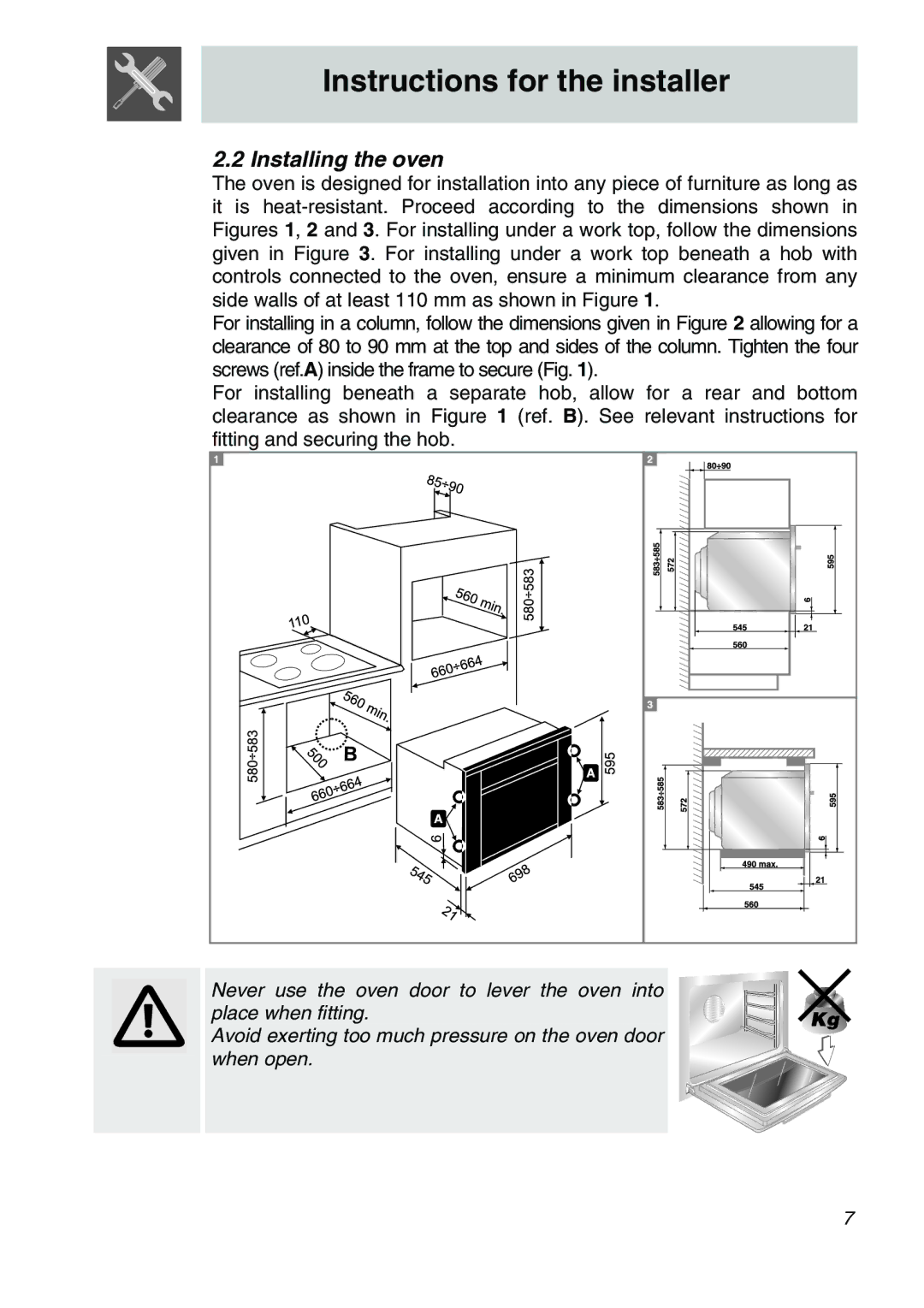 Smeg SA705X-7, SA707X-7 manual Installing the oven 