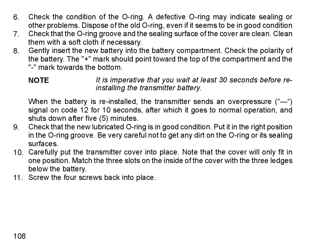 Suunto D6I manual Installing the transmitter battery 